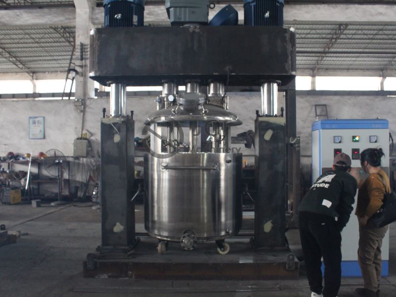 triole shaft mixer
