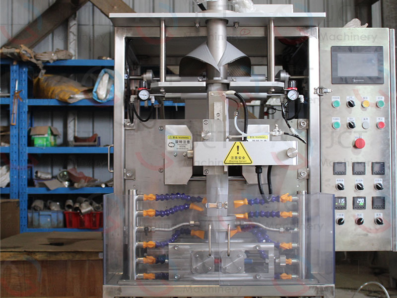 How To Automatically Package Pillow Hot Melt Glue? | JCT Machinery