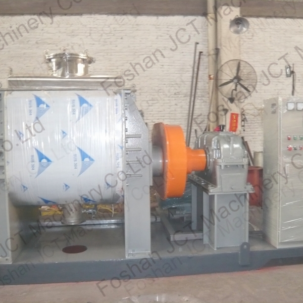 vacuum mixer machine