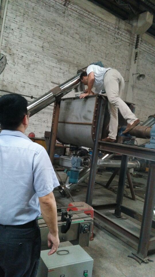 powder blender equipment