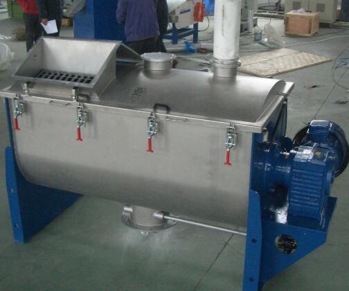 livestock feed mixer