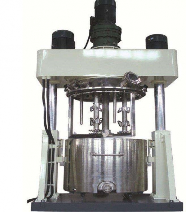 Powerful dispersing mixing machine