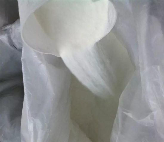 What cause the Dry powder mixer Crash?